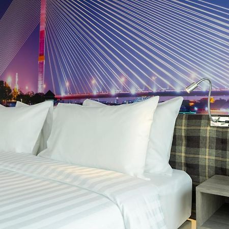 Amarin Hotel Rama 8 Bangkok Zewnętrze zdjęcie